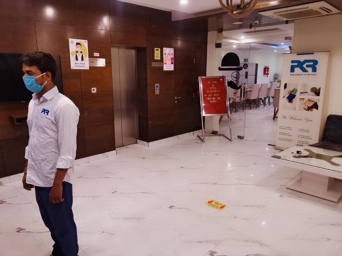 Hotel Pk Residency Noida Exteriör bild