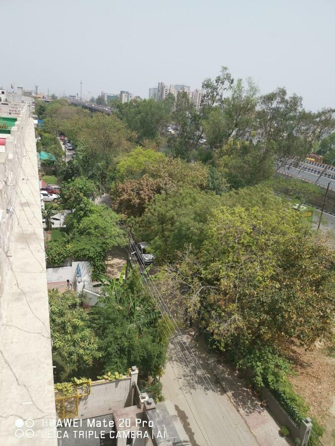 Hotel Pk Residency Noida Exteriör bild